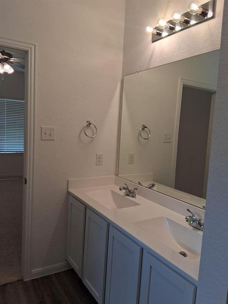 Furnished interior view inside a new home in Windrose Green, Angleton (Image 11). Furnished interior view inside a new home in Windrose Green, Angleton (Image 11).