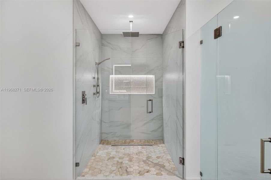 Image 73 of a home in .