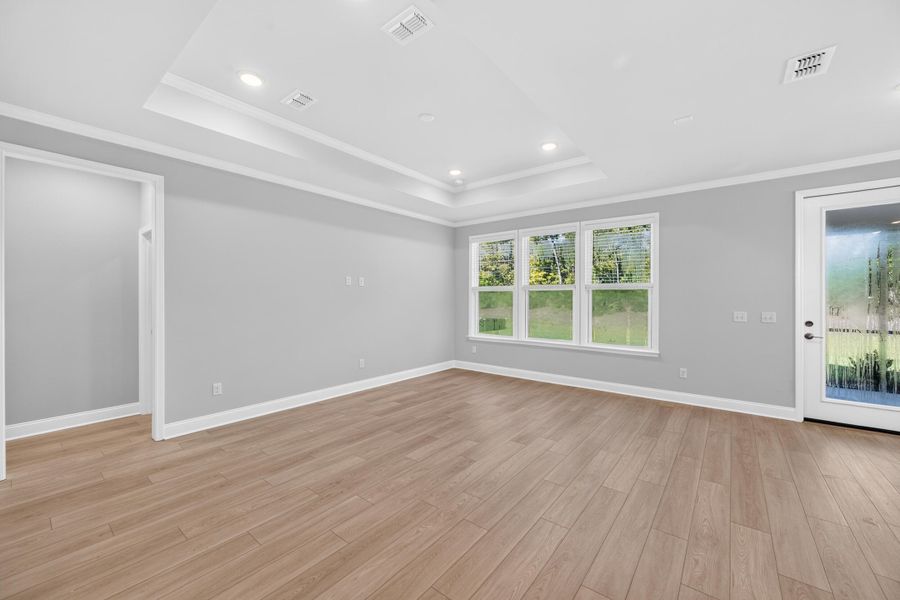 Spacious, unfurnished interior of a new home in Del Webb Charleston at Nexton, Summerville (Image 19).