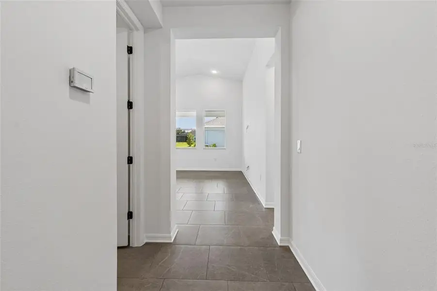 Spacious, unfurnished interior of a new home in Isles at Bayview, Parrish (Image 59). Spacious, unfurnished interior of a new home in Isles at Bayview, Parrish (Image 59).