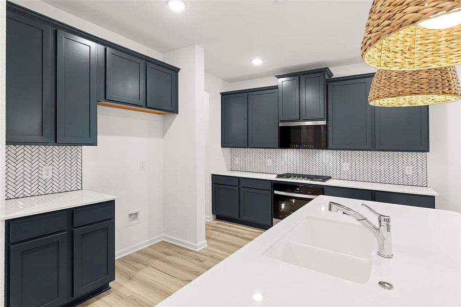 06. Duck Dove Cove - Kitchen (2) 06. Duck Dove Cove - Kitchen (2)