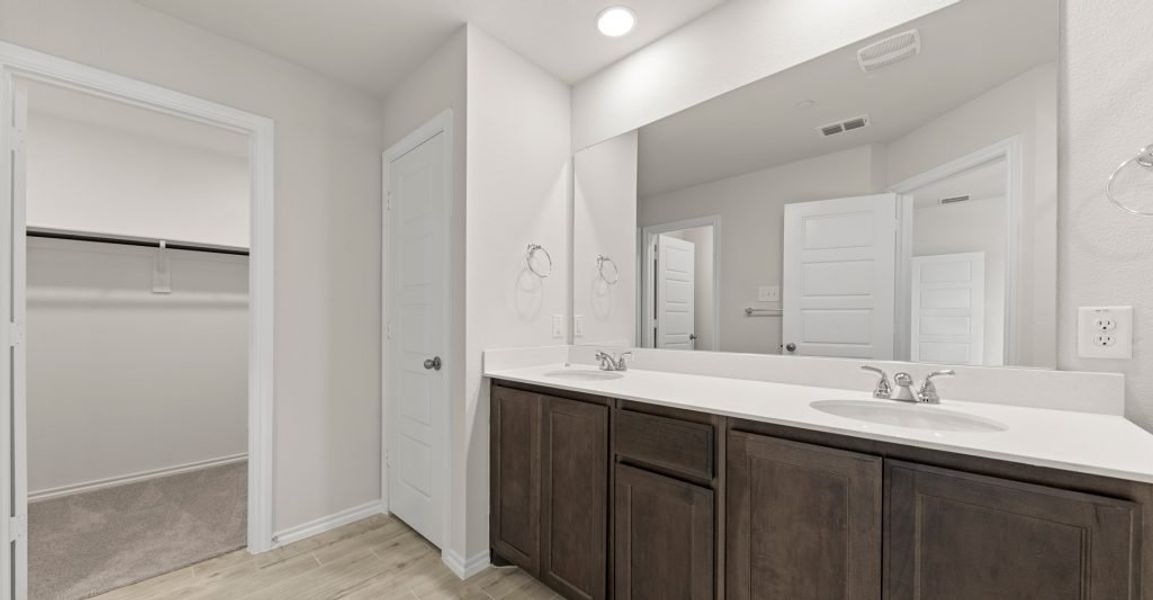 Representative exterior photo of a completed home built from the Whitney by Impression Homes in Creekshaw, Royse City, TX (Image 20). Representative exterior photo of a completed home built from the Whitney by Impression Homes in Creekshaw, Royse City, TX (Image 20).