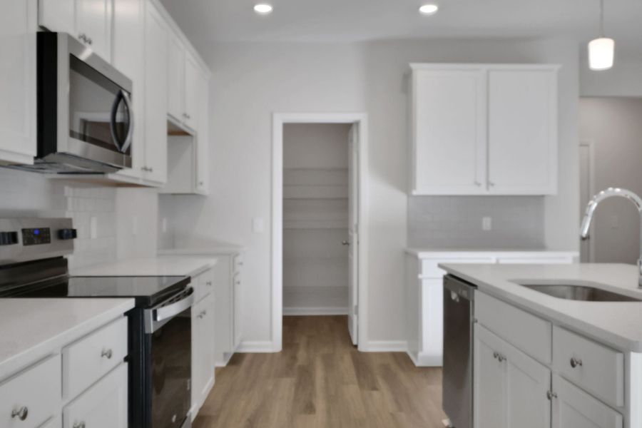 2,297sf New Home in Pooler, GA. - Slide 18 2,297sf New Home in Pooler, GA. - Slide 18