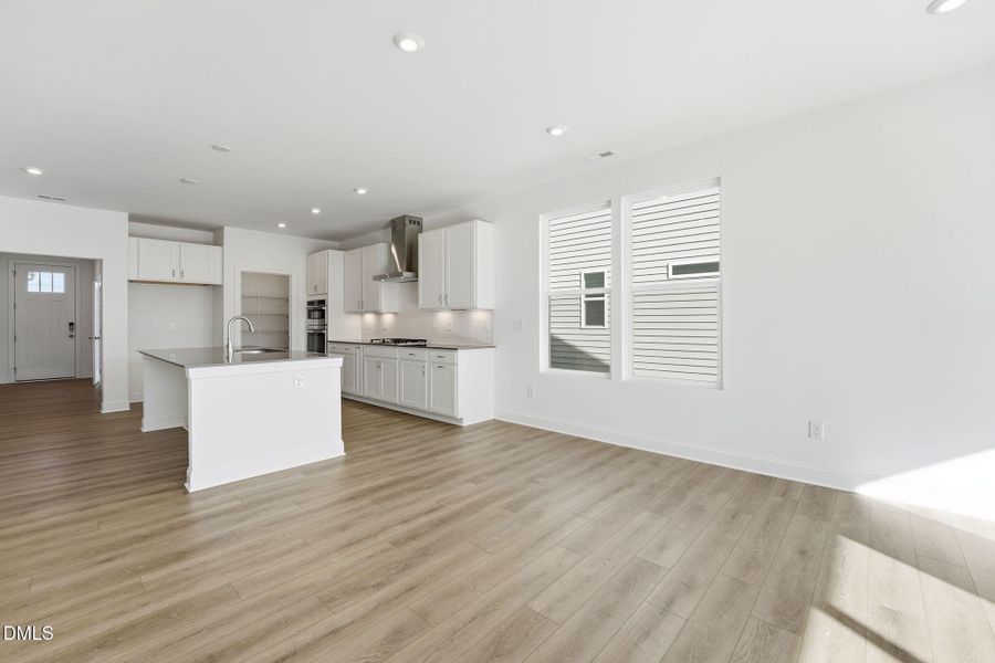 7-web-or-mls-007_DSC07463