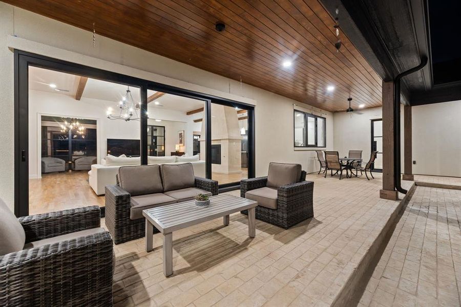 Community amenities in , Krum (Image 37). Community amenities in , Krum (Image 37).