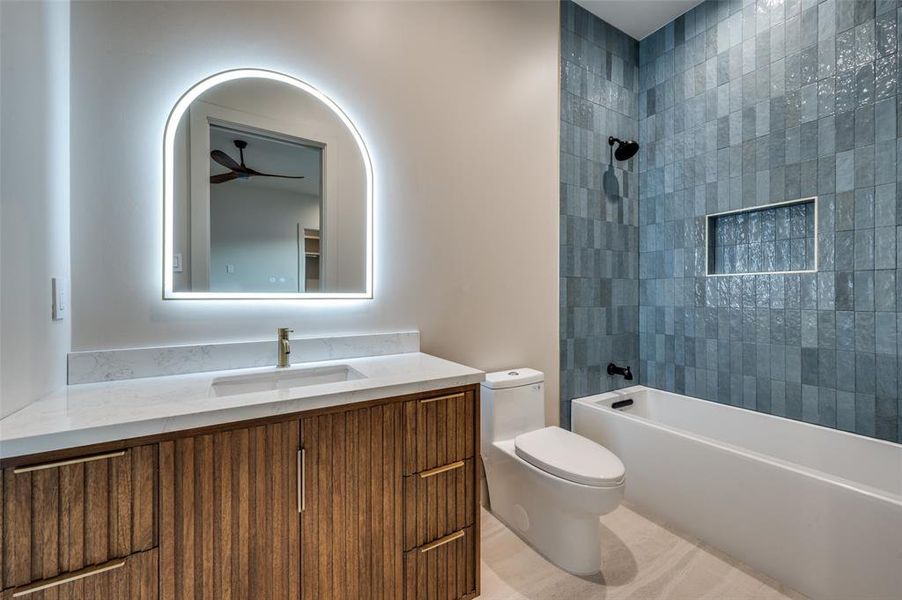 Furnished interior view inside a new home in , Dallas (Image 8). Furnished interior view inside a new home in , Dallas (Image 8).