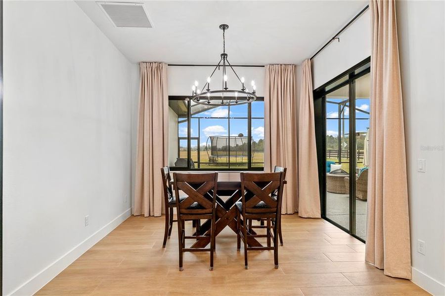 Furnished interior view inside a new home in , Tavares (Image 35).