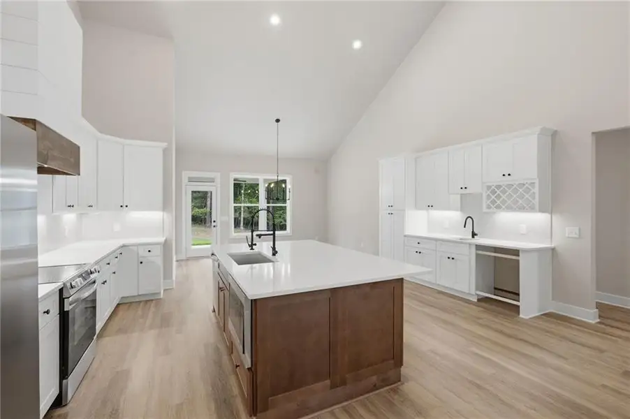Furnished interior view inside a new home in , Gainesville (Image 8).