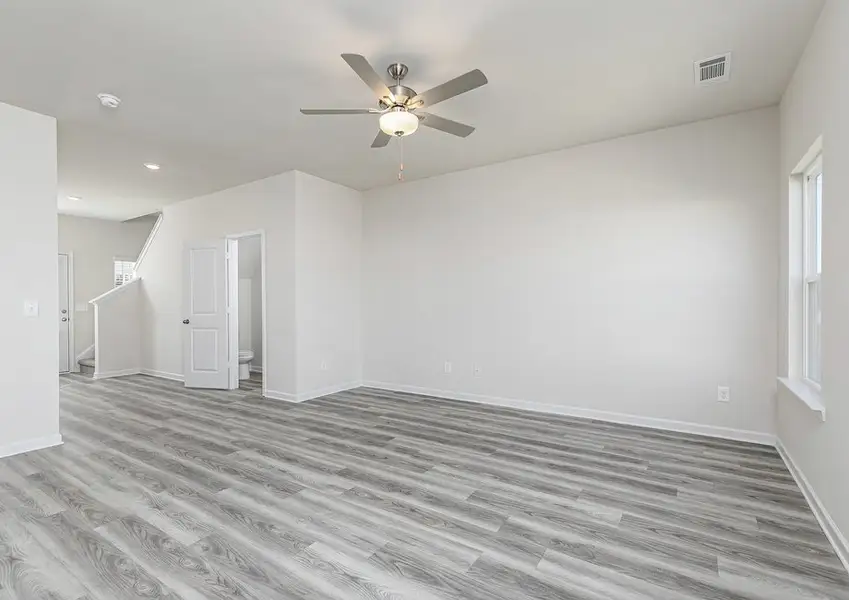 Create memories in this bright family room Create memories in this bright family room