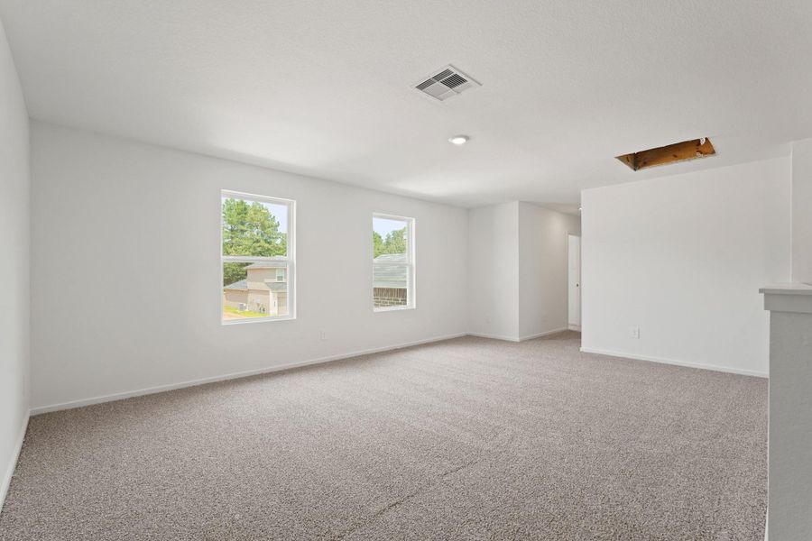 Spacious, unfurnished interior of a new home in Grand Pines, Magnolia (Image 11).