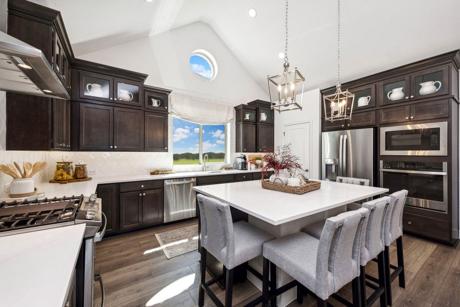 Vaulted ceiling with pendant lighting in kitchen Vaulted ceiling with pendant lighting in kitchen