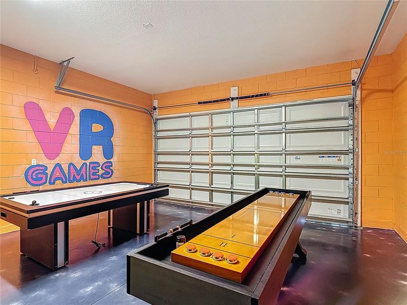 GAMEROOM IN GARAGE