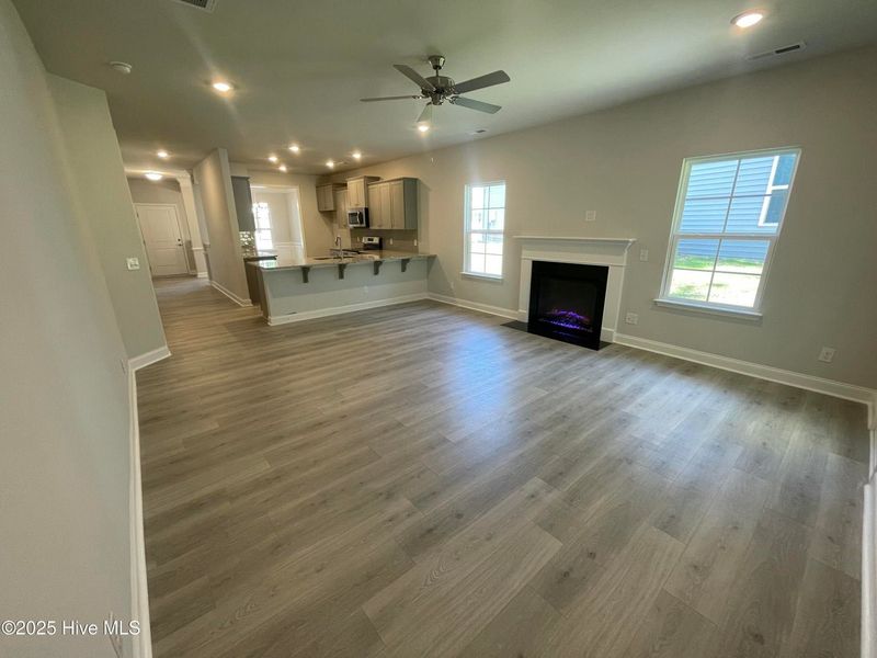 Spacious, unfurnished interior of a new home in Mill Creek Cove, Bolivia (Image 13). Spacious, unfurnished interior of a new home in Mill Creek Cove, Bolivia (Image 13).