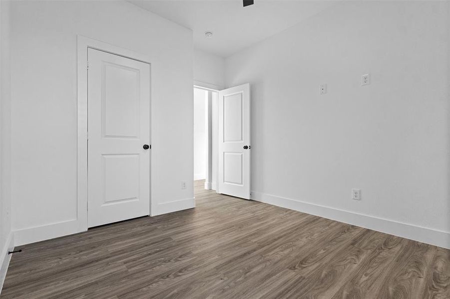 Spacious, unfurnished interior of a new home in , Greenville (Image 17).