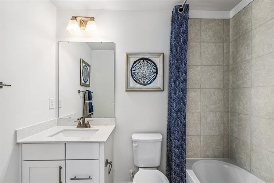 Representative furnished interior of a home built from the Clarendon 4 Story by Ryan Homes in Ashmore Square, Charlotte (Image 13).