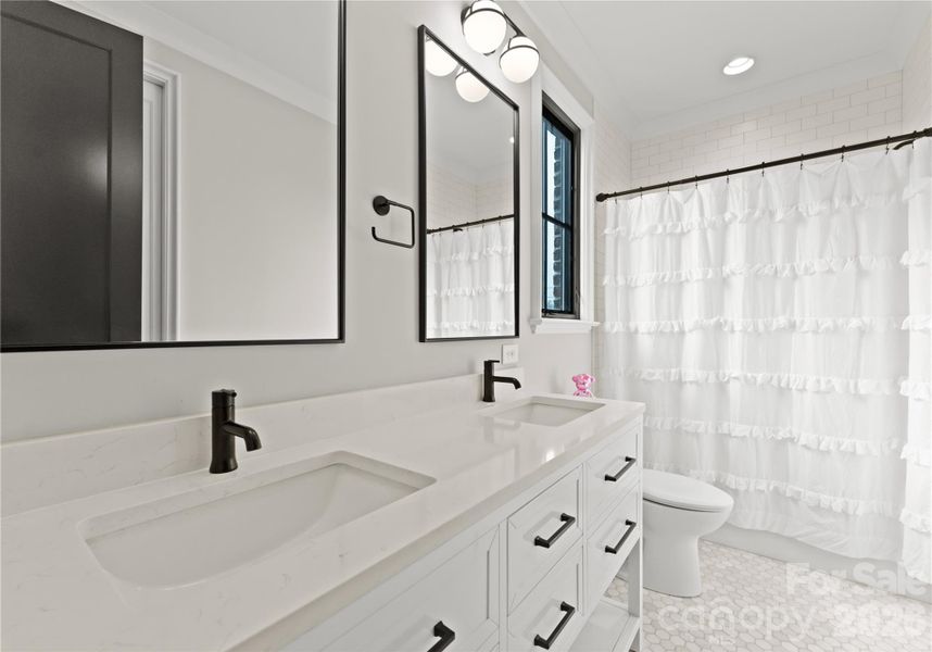 Furnished interior view inside a new home in , Charlotte (Image 33).