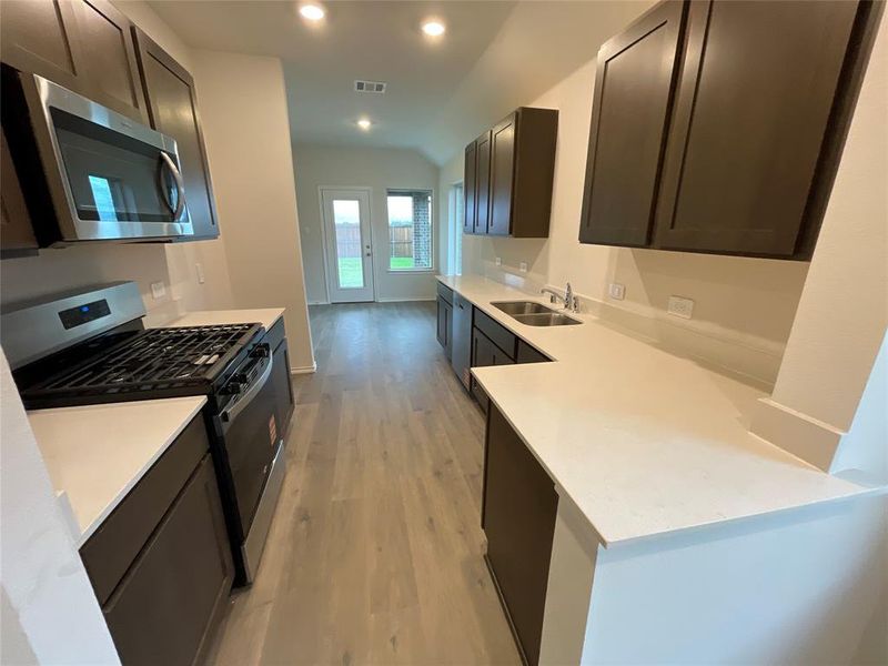Furnished interior view inside a new home in Elevon, Lavon (Image 6).