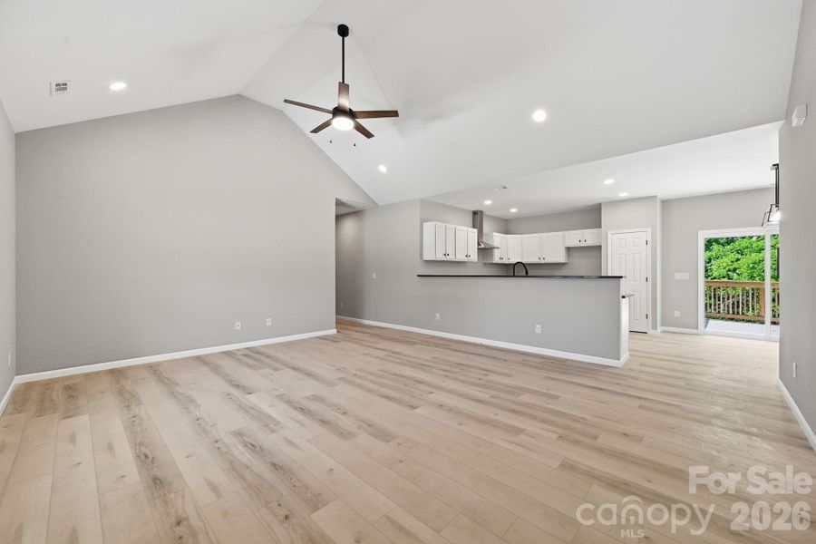 Spacious, unfurnished interior of a new home in , York (Image 14).