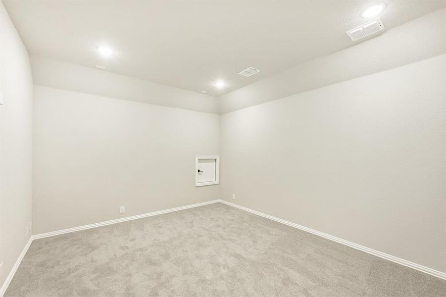 Spacious, unfurnished interior of a new home in Hulen Trails Classic 50, Fort Worth (Image 25). Spacious, unfurnished interior of a new home in Hulen Trails Classic 50, Fort Worth (Image 25).