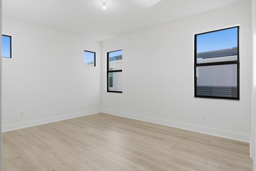 F47B9DFB-DB61-4BD9-B7D4-42574C81B474