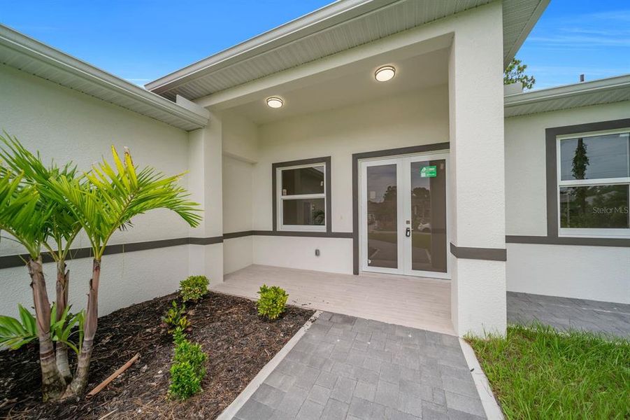 Exterior details and patio area of a home in , Lehigh Acres (Image 20).