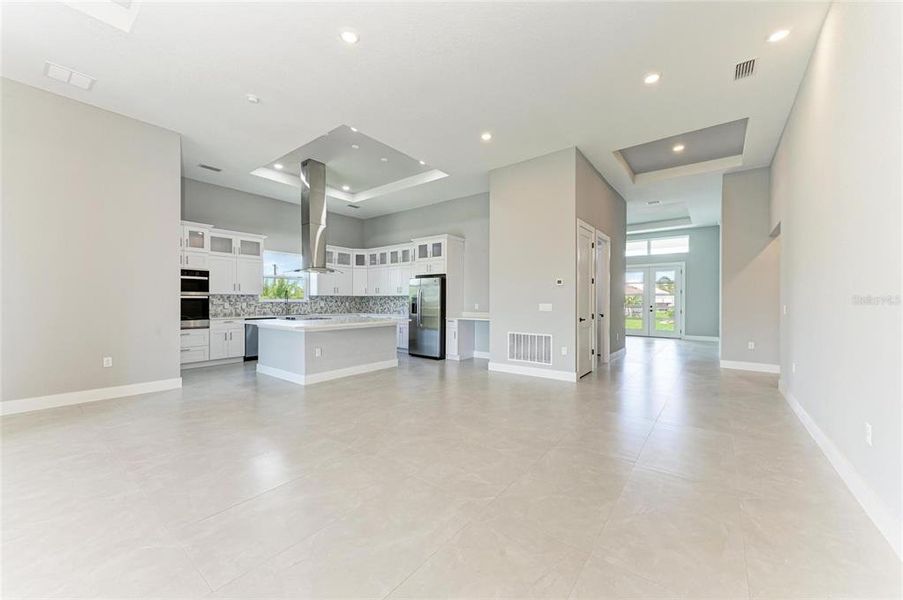 Spacious, unfurnished interior of a new home in , Port Charlotte (Image 49). Spacious, unfurnished interior of a new home in , Port Charlotte (Image 49).
