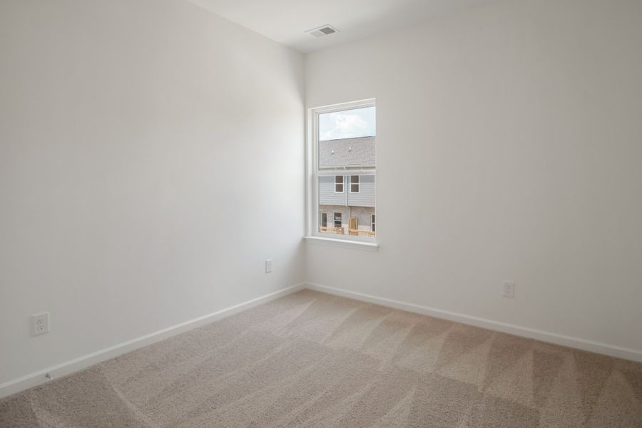 Spacious, unfurnished interior of a new home in Sweetbriar Place, Lebanon (Image 32). Spacious, unfurnished interior of a new home in Sweetbriar Place, Lebanon (Image 32).