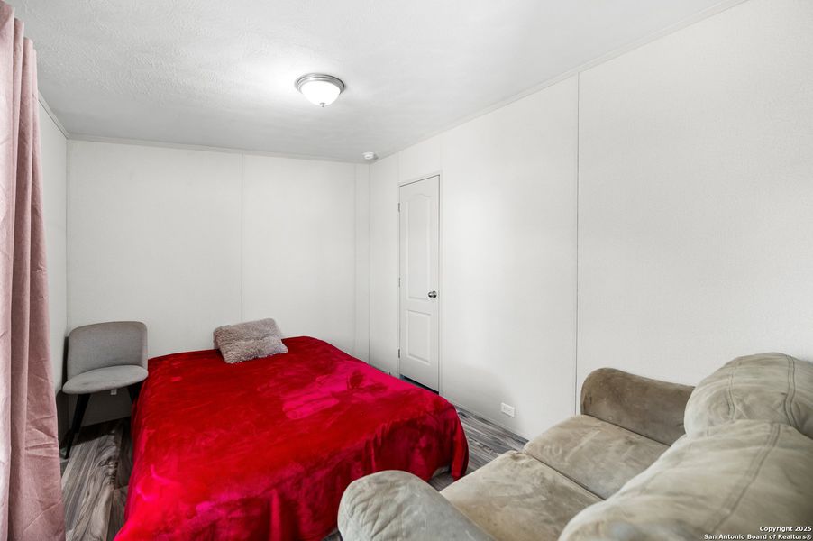 Furnished interior view inside a new home in , Elmendorf (Image 7).