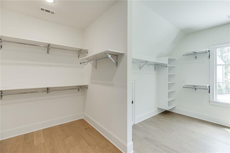 Spacious, unfurnished interior of a new home in , Buford (Image 67).