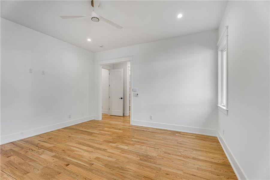 Spacious, unfurnished interior of a new home in , Clarkston (Image 34). Spacious, unfurnished interior of a new home in , Clarkston (Image 34).