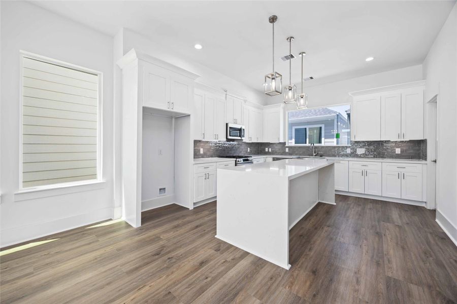 Furnished interior view inside a new home in , Houston (Image 13). Furnished interior view inside a new home in , Houston (Image 13).