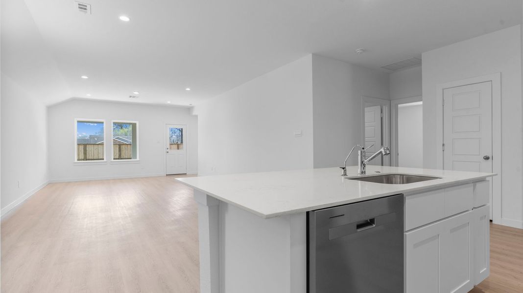 Furnished interior view inside a new home in Caldwell Crossing, Iowa Colony (Image 5). Furnished interior view inside a new home in Caldwell Crossing, Iowa Colony (Image 5).