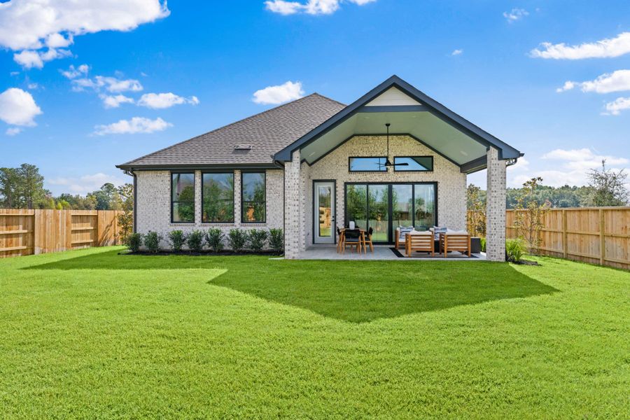 Representative exterior details of a home built from the Lauren by Chesmar Homes in Wood Leaf Reserve, Tomball (Image 22).