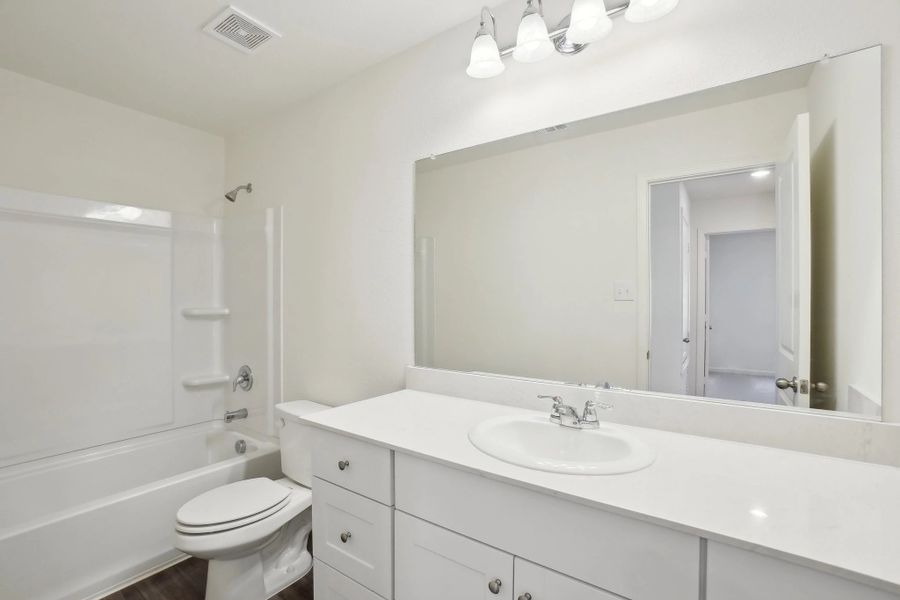 Representative furnished interior of a home built from the Apollo by Starlight Homes in Sunrise at Arbor Ridge, La Vergne (Image 13).