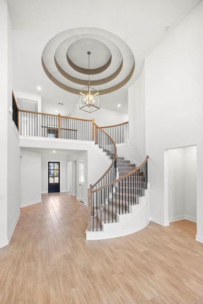 Spacious, unfurnished interior of a new home in Parmer Ranch, Georgetown (Image 28).