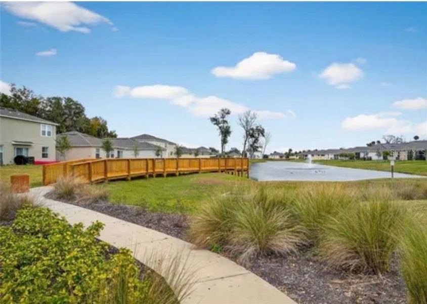 Community amenities in , Edgewater (Image 24).