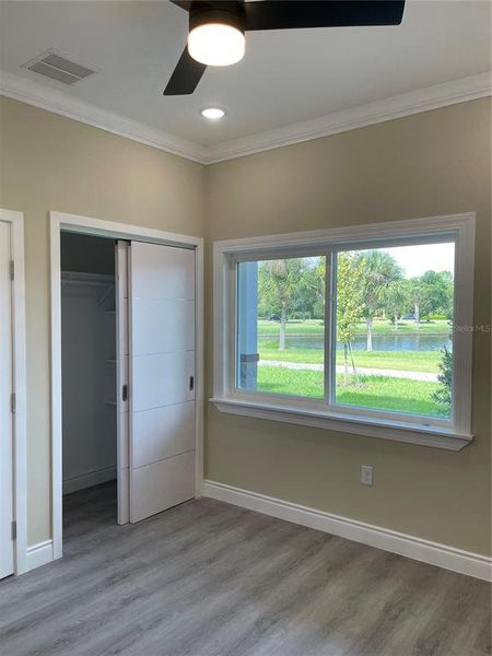 Spacious, unfurnished interior of a new home in , Davenport (Image 21).