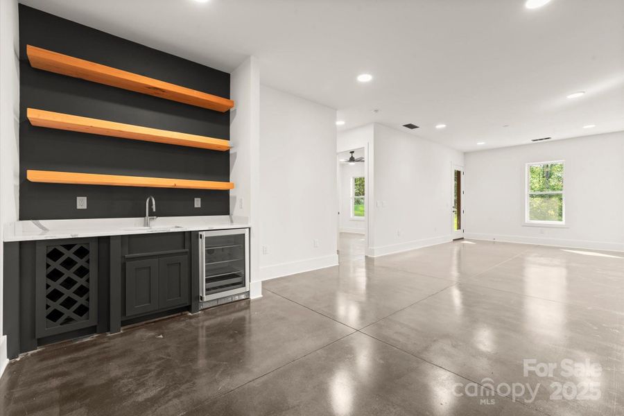 Spacious, unfurnished interior of a new home in , Cashiers (Image 26).