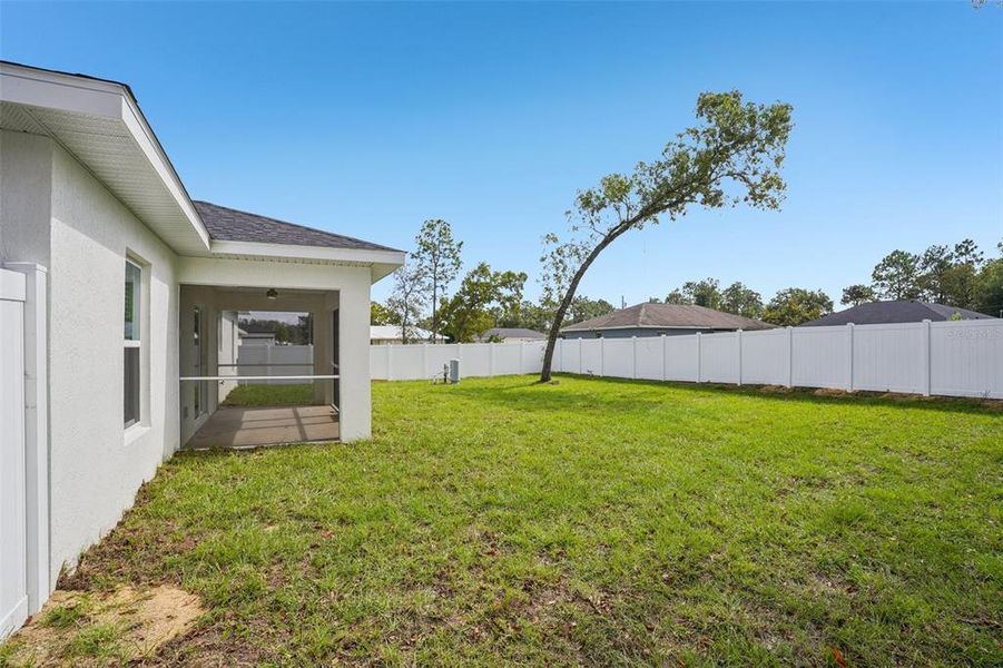 Exterior details and patio area of a home in , Ocala (Image 26).