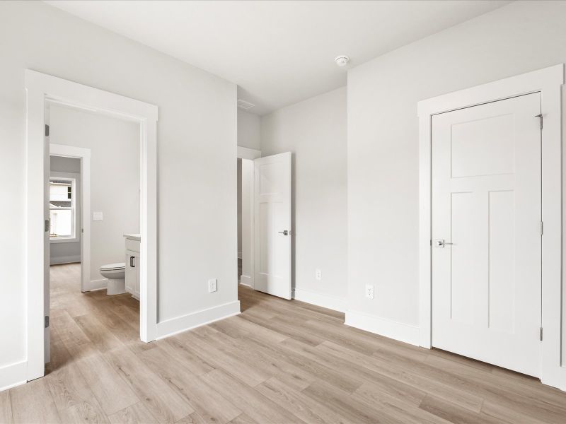 Spacious, unfurnished interior of a new home in Cedar Shoals - Signature Collection, Piedmont (Image 25).