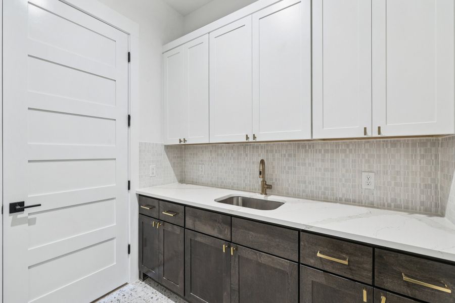 Image 32 of a home in Milky Way at River Place.