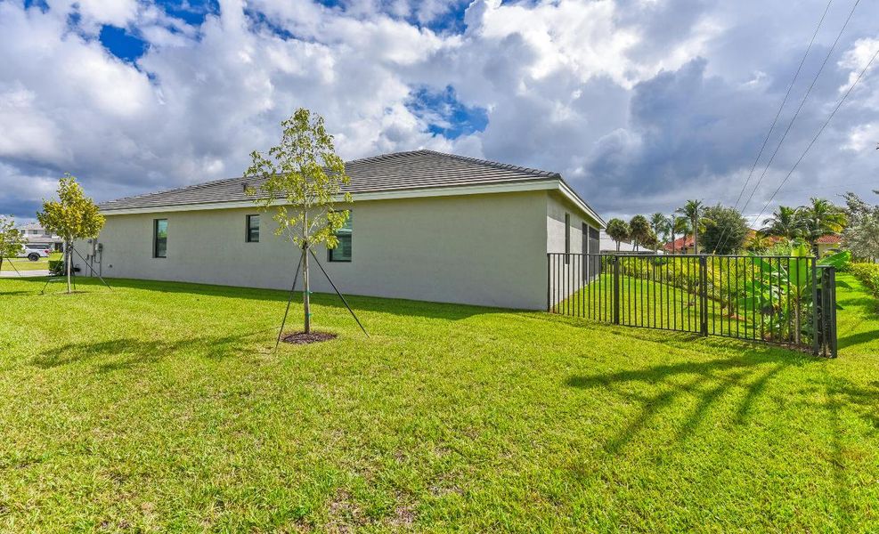 1380 Lago Cir Palm City FL-print-032-004