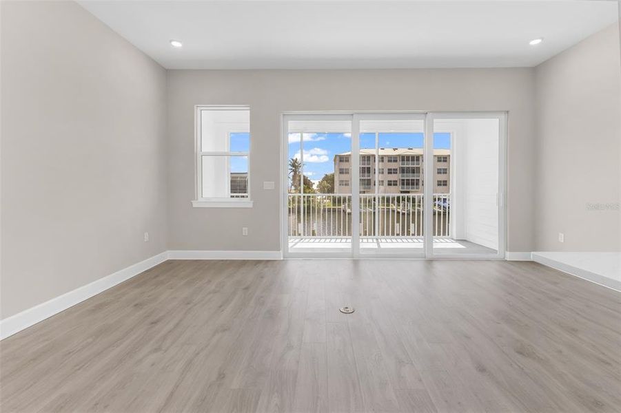 Spacious, unfurnished interior of a new home in , Punta Gorda (Image 55).