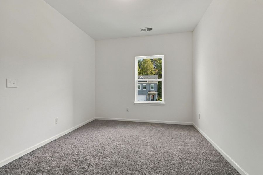 Spacious, unfurnished interior of a new home in Ironhorse, Dickson (Image 26).