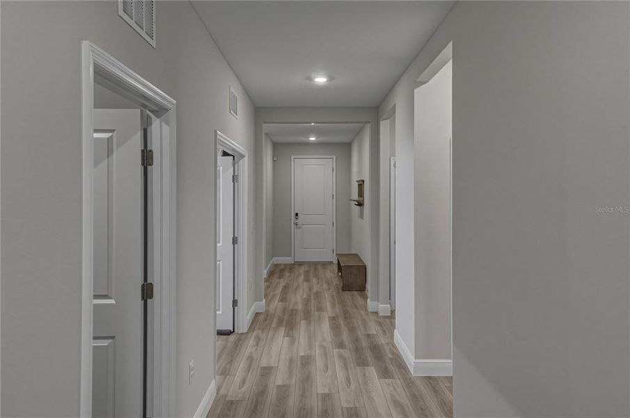 Spacious, unfurnished interior of a new home in , Riverview (Image 21).