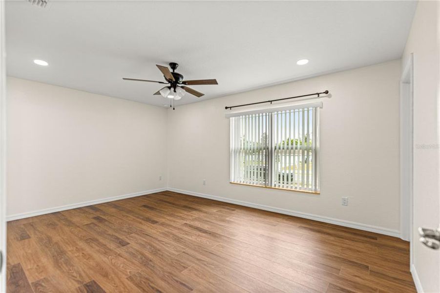 Spacious, unfurnished interior of a new home in , Ocala (Image 36).
