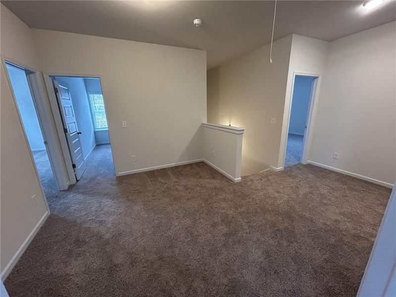 Spacious, unfurnished interior of a new home in Emerald Oaks Estates, Rome (Image 17).