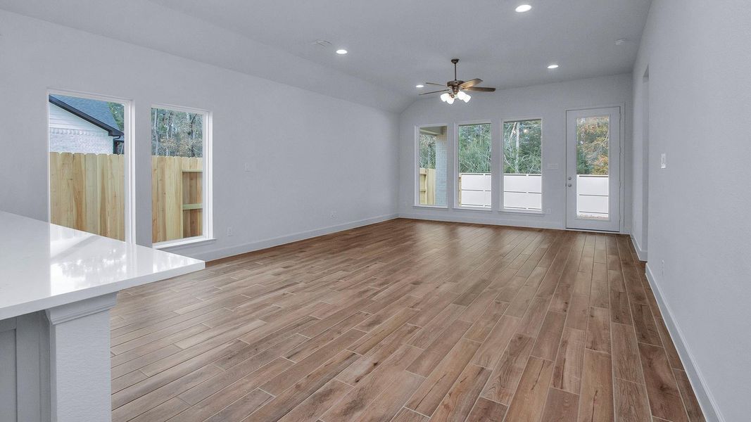 Spacious, unfurnished interior of a new home in Audubon, Magnolia (Image 15).