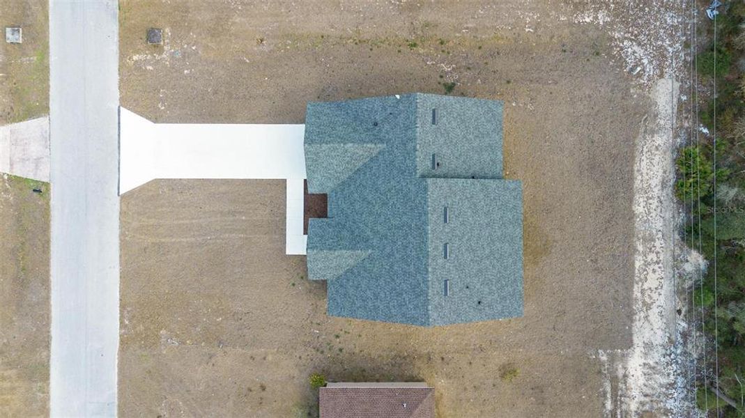 Image 32 of a home in .