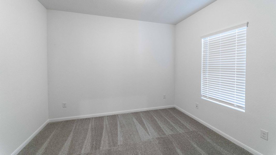 Spacious, unfurnished interior of a new home in Briarwood, Elgin (Image 12).